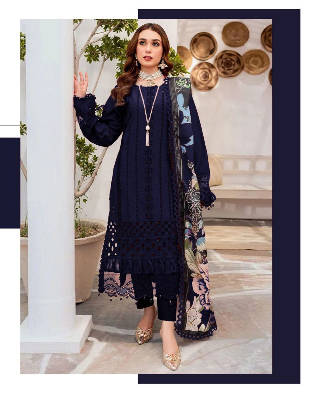 S651-Embroidered 3pc Chickan lawn dress with Printed munar dupatta.