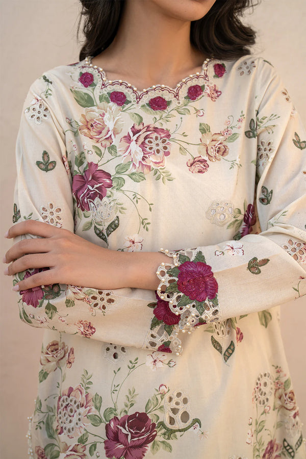 Iznik White & Floral | Printed Lawn Collection